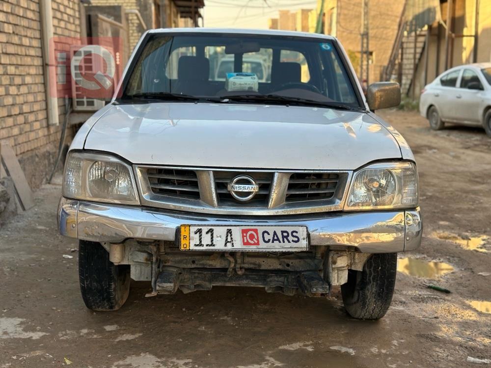 نيسان بيك اب